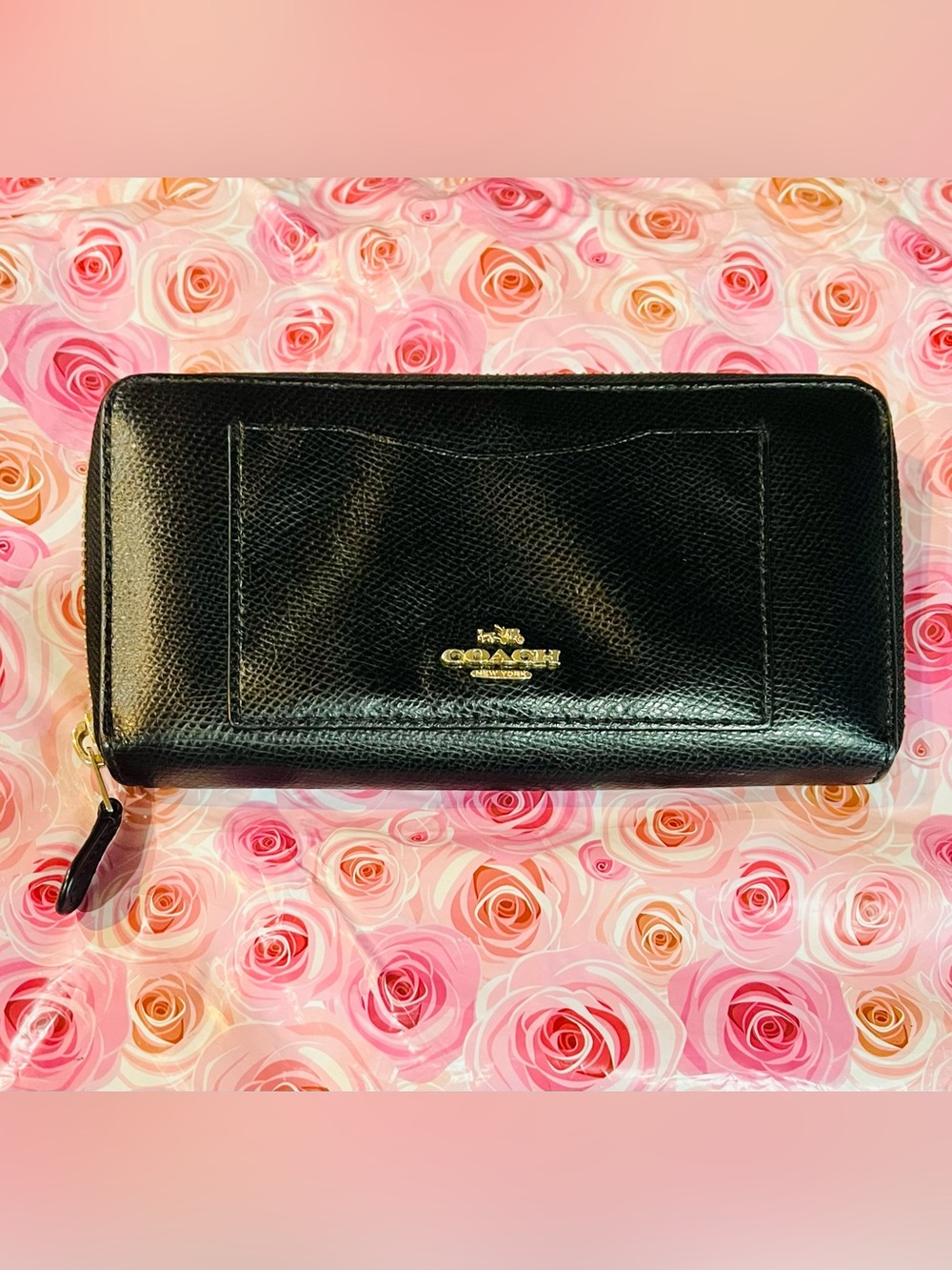 Coach Black Leather Zip Wallet with Gold Logo